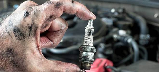 Как поменять свечи зажигания: пошаговая инструкция