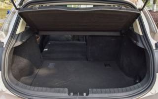 Джили Эмгранд Кросс 2017