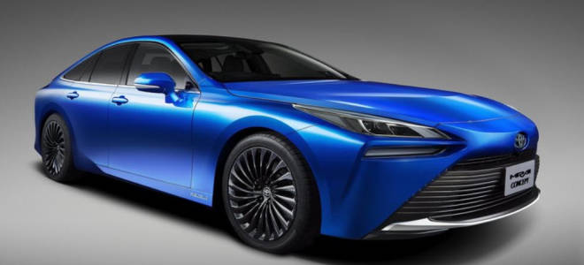 Необычный седан, Toyota Mirai 2016
